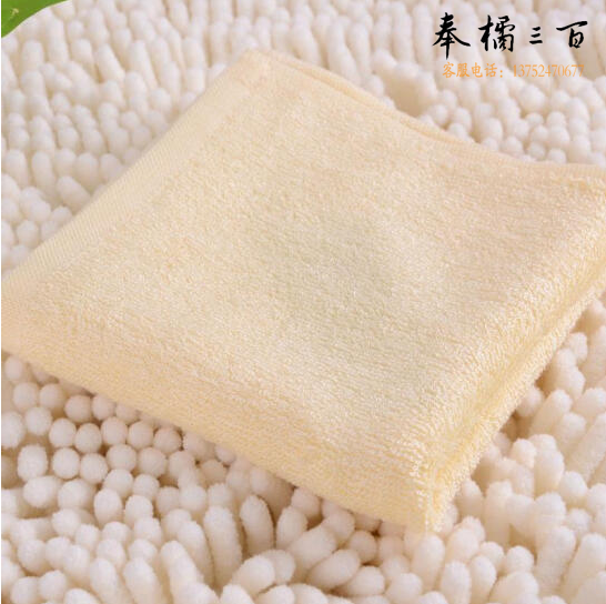    小方巾  浅咖色 35*35（含绣字）